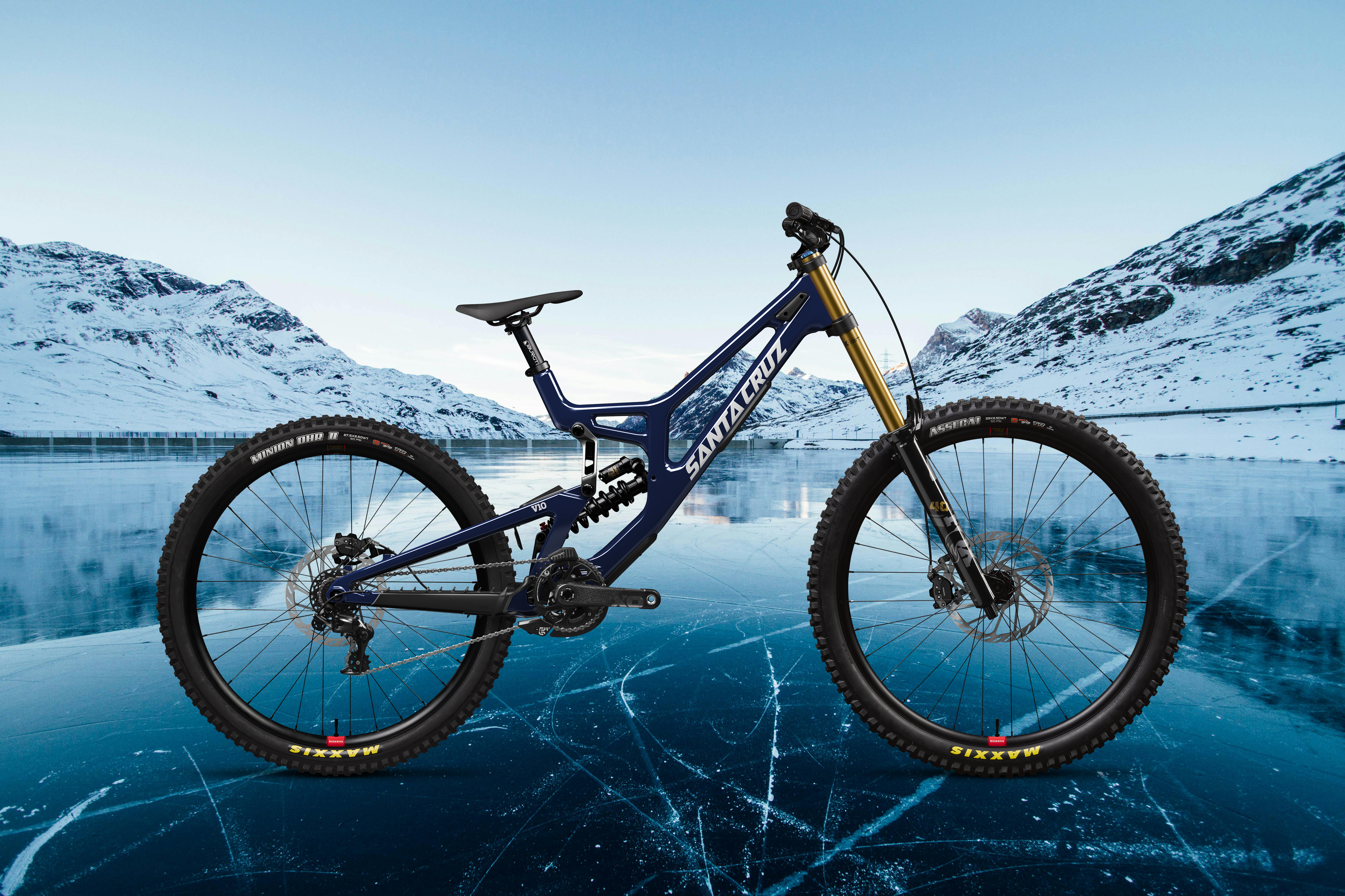 2027 Santa Cruz V10 8 CC
