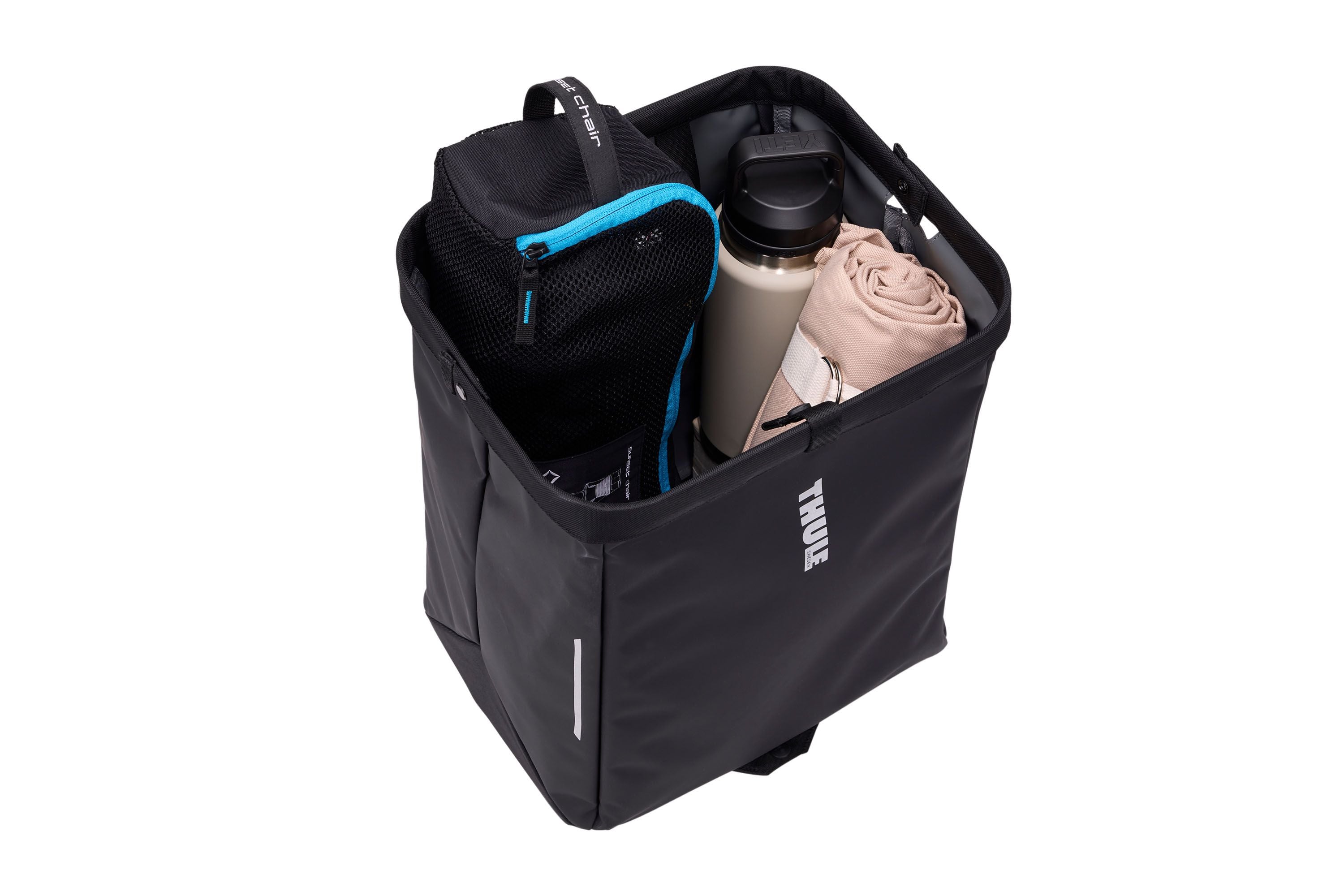Thule Chasm 25L Cargo Bin with InLock - hero image