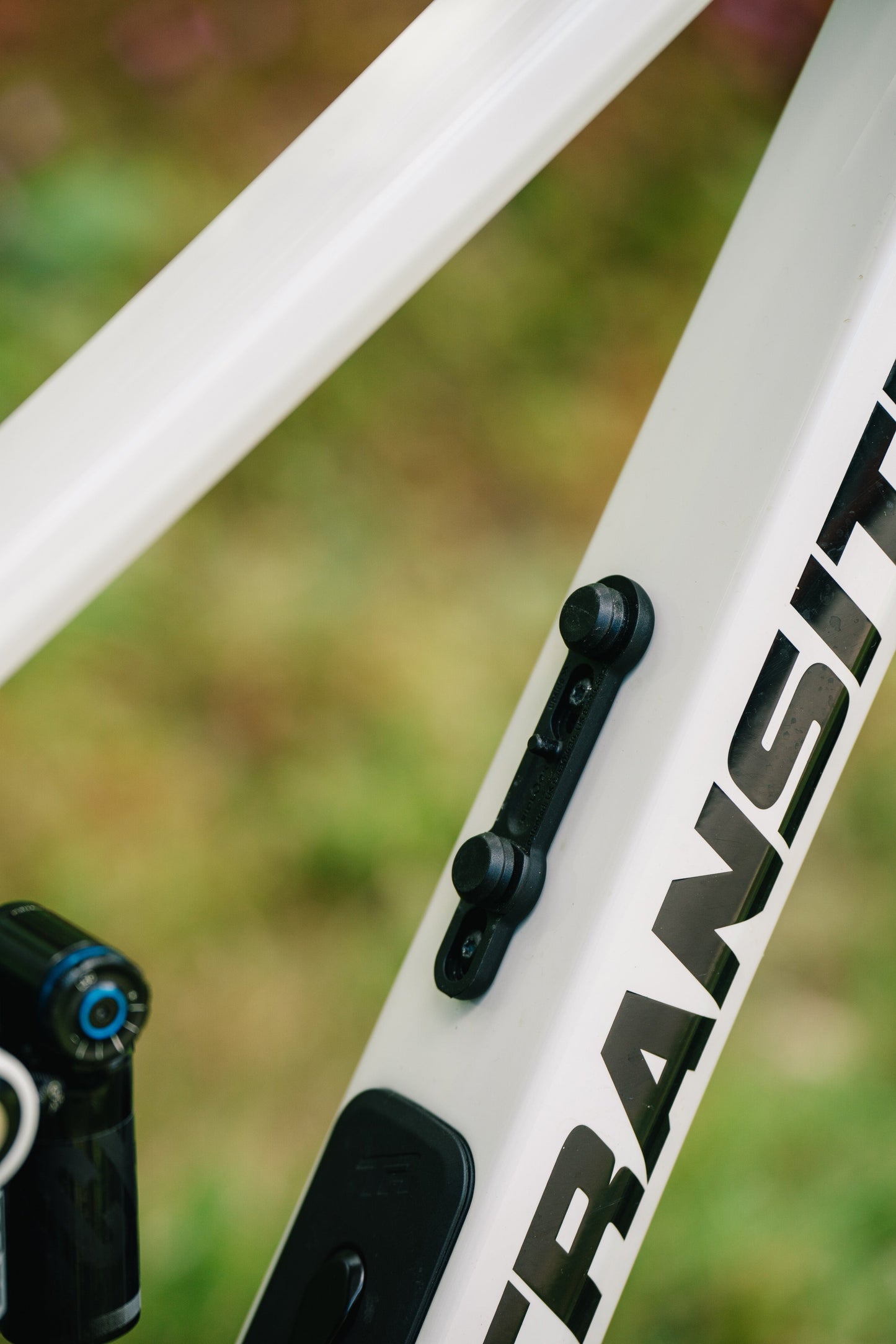 Transition Sentinel Carbon Frame 2025 — sentinel 24 fidlock 00 — 14796ca2