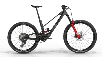 UNNO MITH Race RS in Forged Carbon with red RockShox suspension, drive-side view