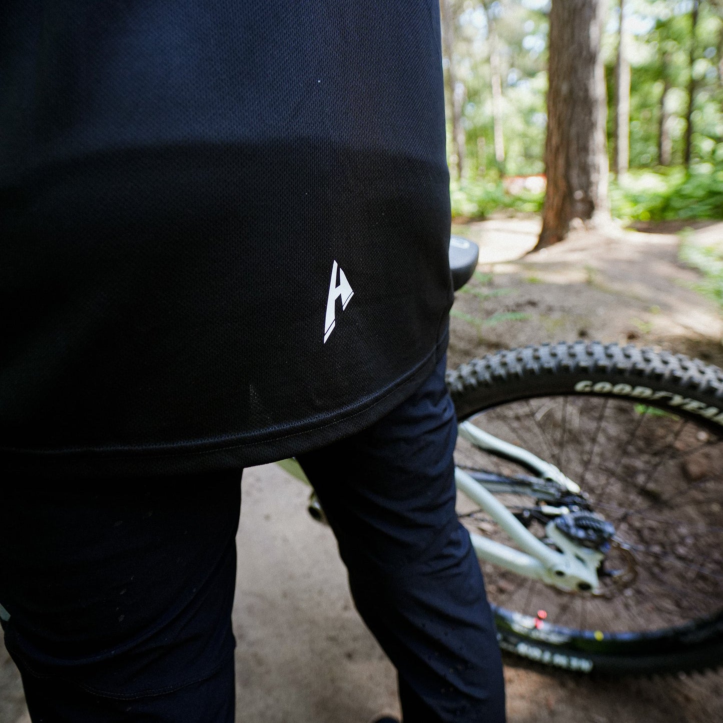 Helfare Cadence Jersey-BRINK